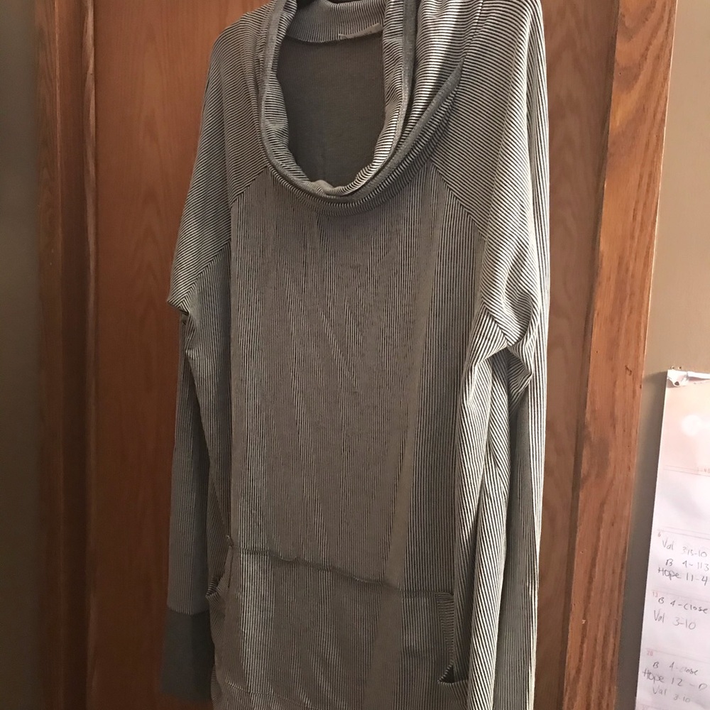 3xl Adora long sleeved shirt